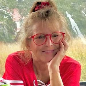 Meet your Posher, Ann